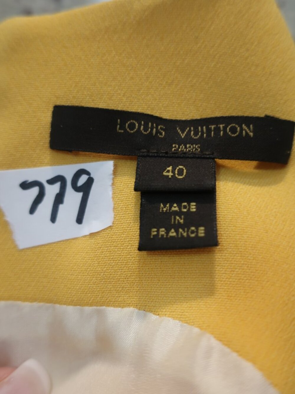 Authentic Louis Vuitton (Item-779 Marigold Yellow Sleeveless Pleat Dress 40 US/8 - Picture 13 of 16